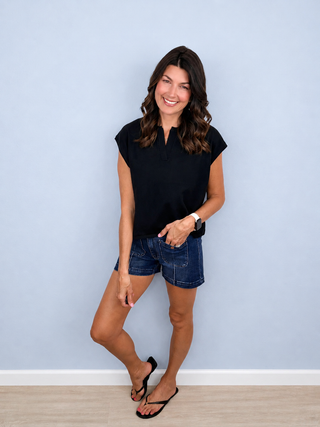Minimal Moment Top (Black)