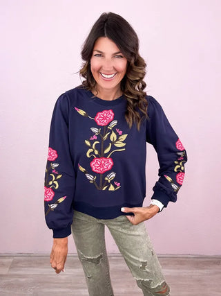 Feminine Vibes Pullover