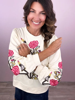 Feminine Vibes Pullover