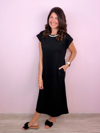 Everyday Essential Maxi Dress