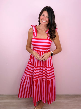 Weekend Sweetheart Midi Dress