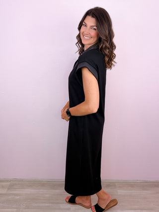 Effortlessly Elevated Midi Dress (Black)