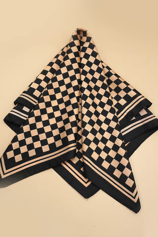 Check Me Out Scarf