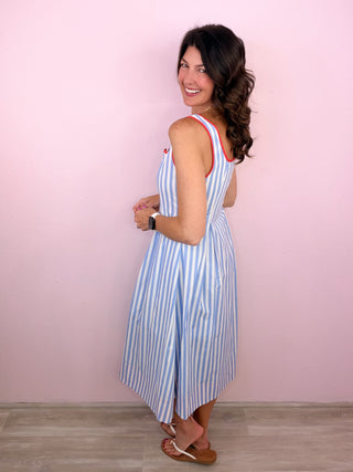 A Chic Stroll Midi Dress