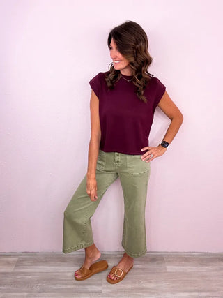 Simple Statement Top