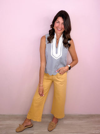 Scallop Trim Wide Leg Pants