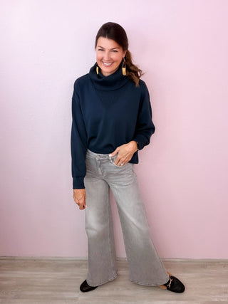 Her Busy Schedule Pullover