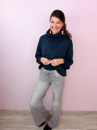 Her Busy Schedule Pullover