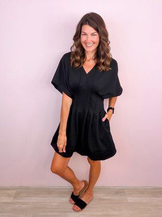 Confident Chic Dress (Black)