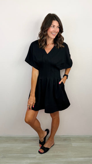 Confident Chic Dress (Black)
