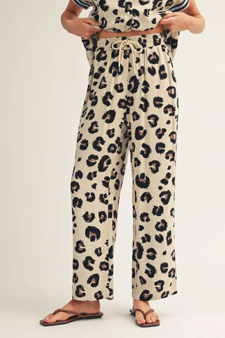 Wildly Chic Set