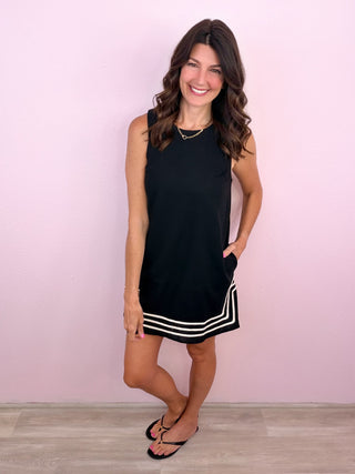 Sweet Meets Simple Dress (Black)