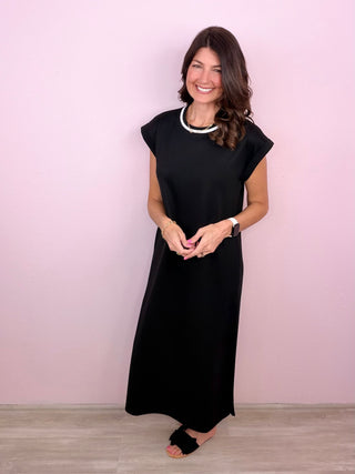 Everyday Essential Maxi Dress