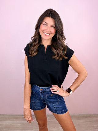 Minimal Moment Top (Black)