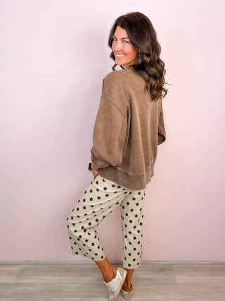 The Everyday Essential Sweatshirt - Mocha