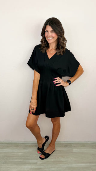 Confident Chic Dress (Black)