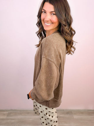 The Everyday Essential Sweatshirt - Mocha