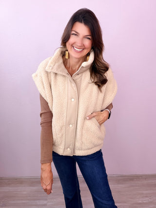 Oversized Comfort Sherpa Vest