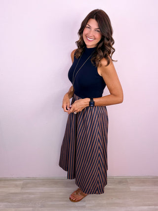 Well Composed Midi Dress (Navy)