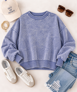 The Everyday Essential Sweatshirt - Vintage Blue