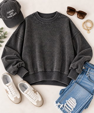 The Everyday Essential Sweatshirt - Vintage Black