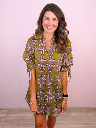 Effortlessly Bold Dress (Olive)