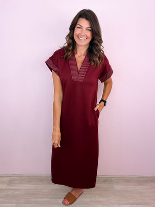 Effortlessly Elevated Midi Dress (Wine)