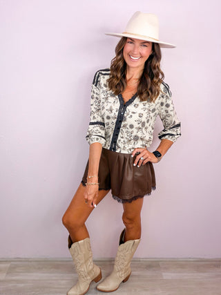 Lace Line Blouse