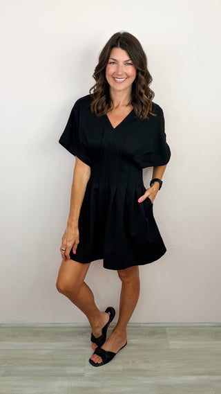 Confident Chic Dress (Black)