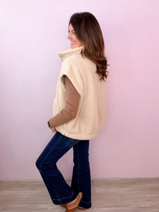 Oversized Comfort Sherpa Vest