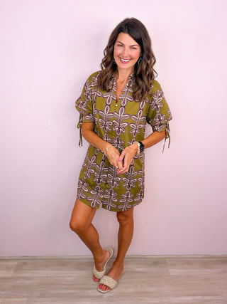 Effortlessly Bold Dress (Olive)