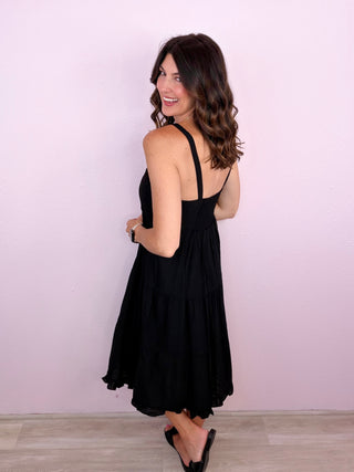 Sunshine Stroll Midi Dress (Black)
