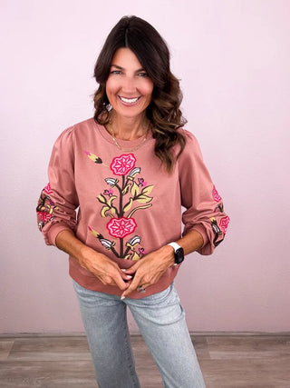 Feminine Vibes Pullover