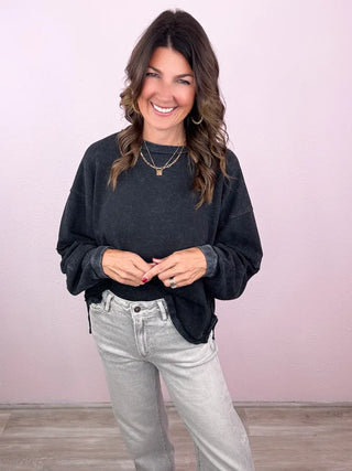 Acid Washed Solid Pullover