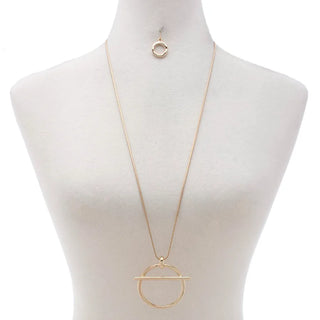 Round Metal Bar Pendant Necklace