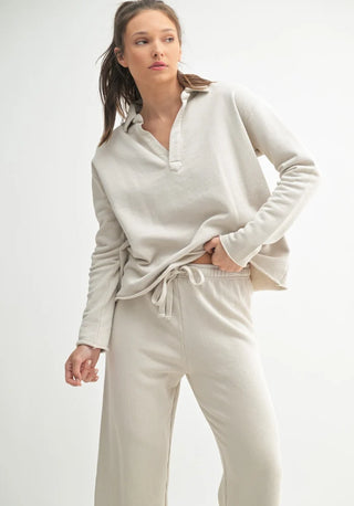 Busy Days Soft Vintage Henley Pullover - TAUPE